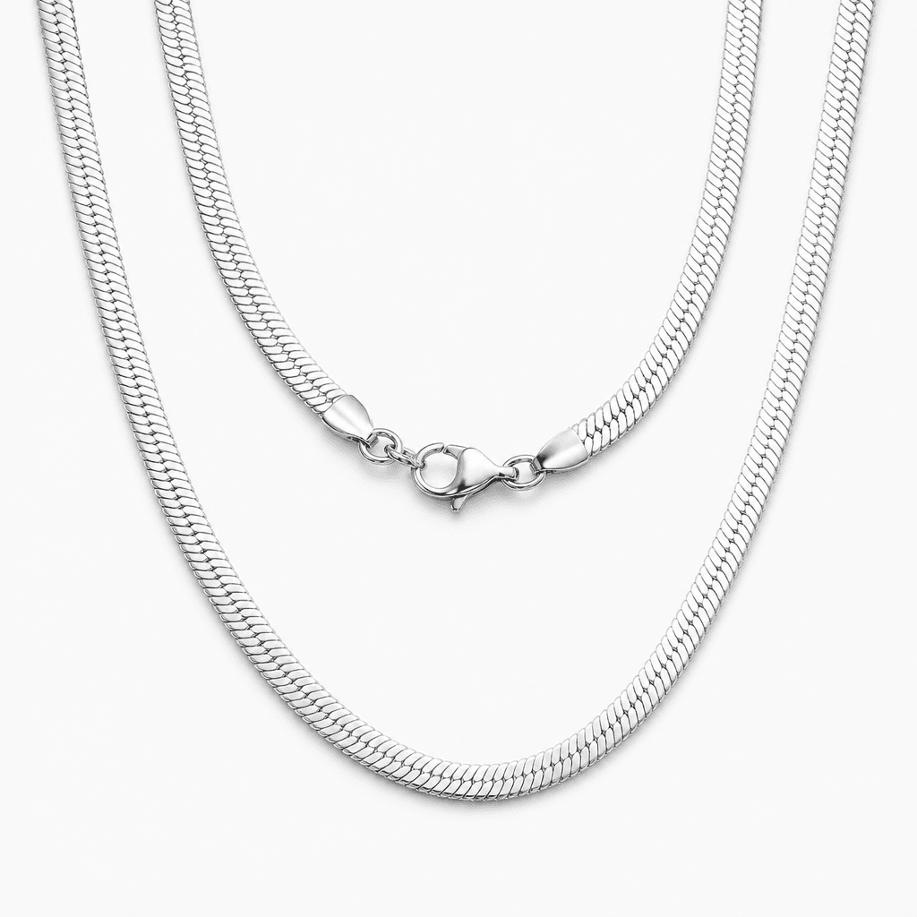 Flat Herringbone Chain in Silver